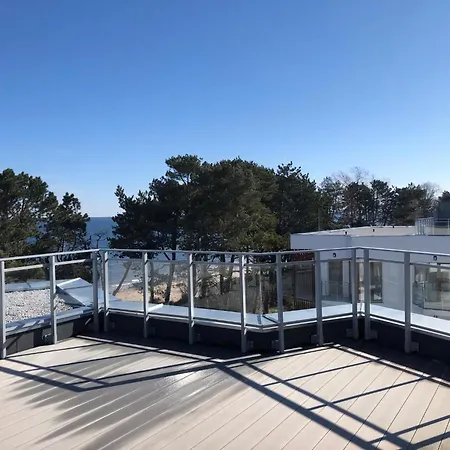 Apartment In Mit Terrasse *